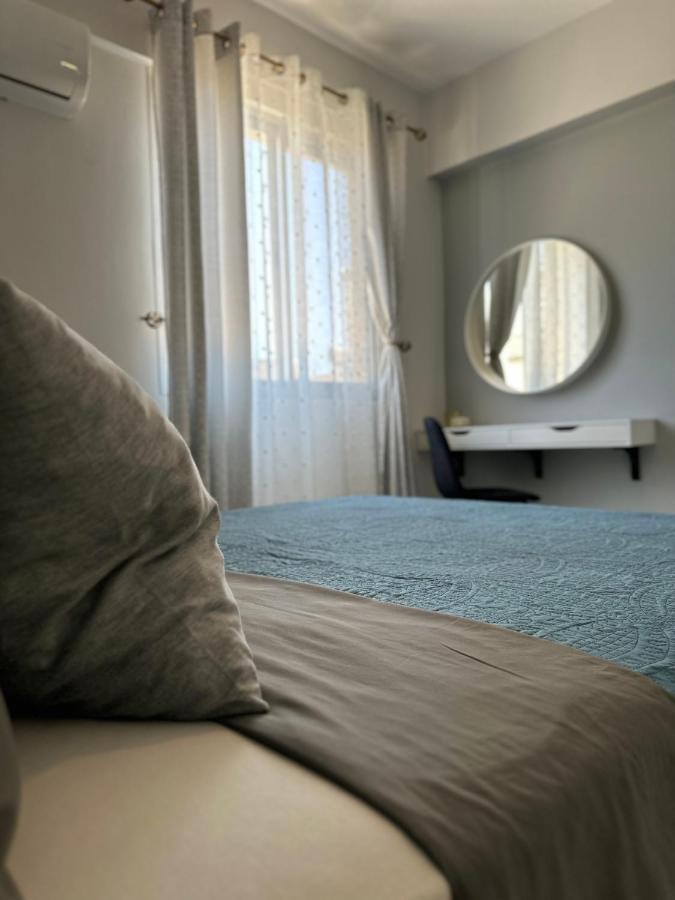 Sea View Apartment Near The Beach Pafos Dış mekan fotoğraf