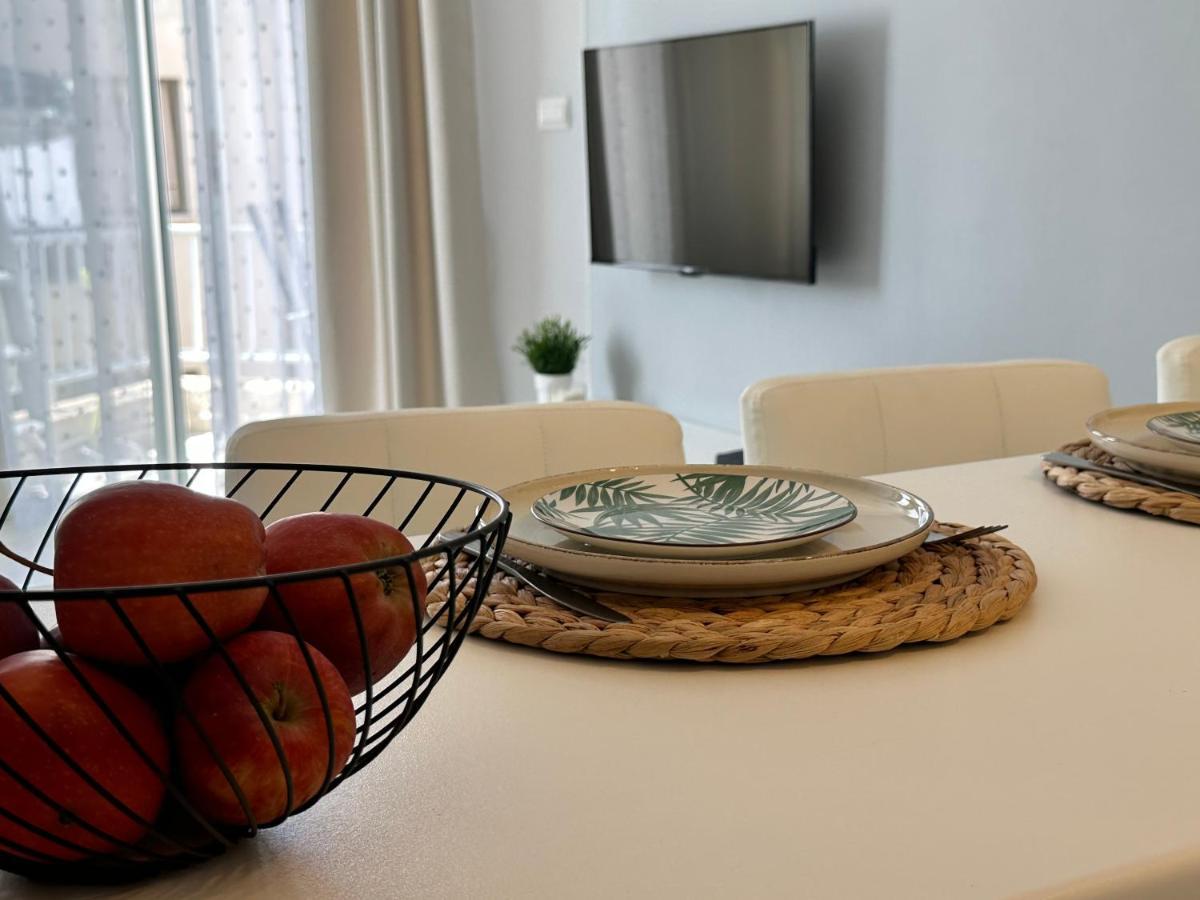 Sea View Apartment Near The Beach Pafos Dış mekan fotoğraf