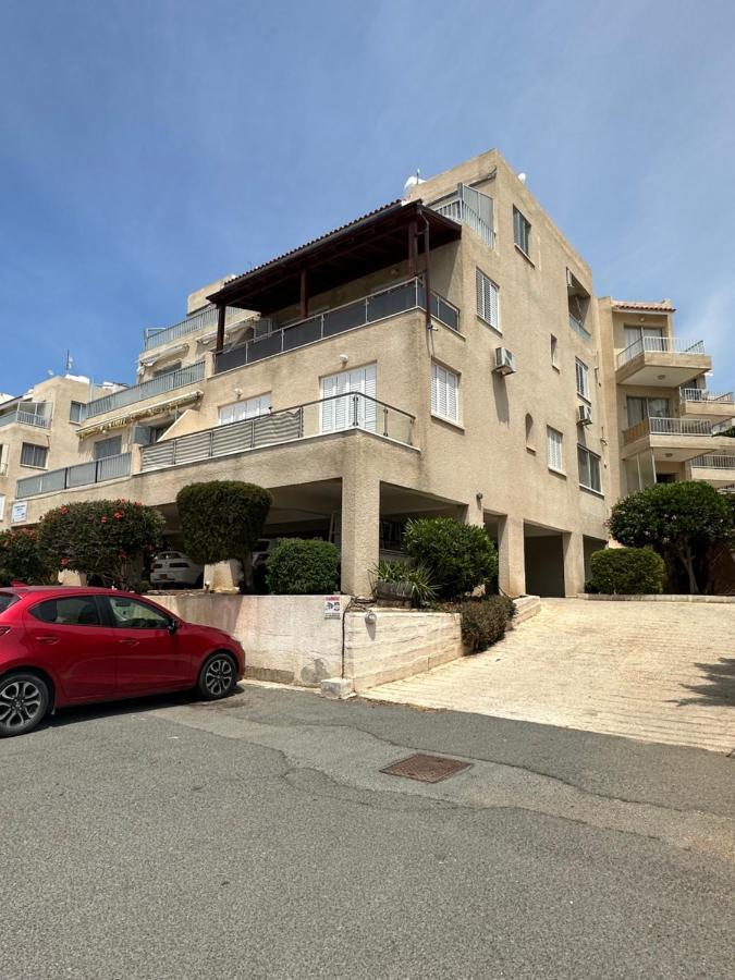 Sea View Apartment Near The Beach Pafos Dış mekan fotoğraf